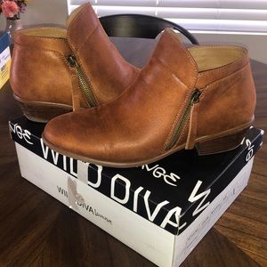Wild Diva Side Zipper Ankle Boots